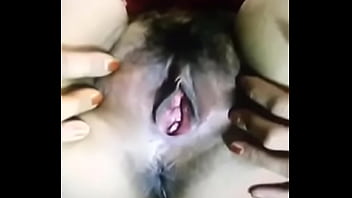 Preview 3 of Mim Pov - VID-20150809-WA0011