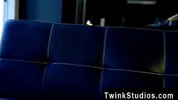 Preview 1 of Keponakan Main Sama Tante Jav - Man black chest hairy porno gay for mobile Levon and Aidan love