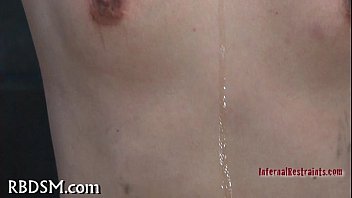 Preview 1 of Azumi Naksma - Prodding beauty&#039_s tight wazoo hole
