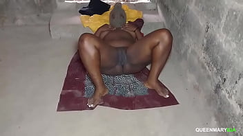 Preview 3 of Ynxx In - Lagos landlady got fuck when she went to inspect her farm