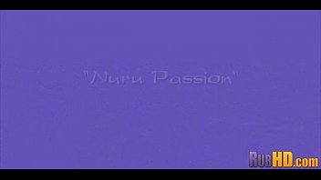 Preview 1 of Malay Main Dgn Makcik Ku - Sensual  Massage 0098