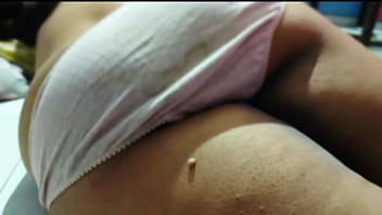 Preview 1 of Very Deepsex - Mast DESI Indian Wife get Big ass messaged by Sales boy