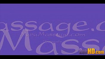 Preview 1 of Latex Glove - Fantasy Massage 07724