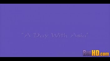Preview 1 of Home Alone Not Dad - Sensual  Massage 2559