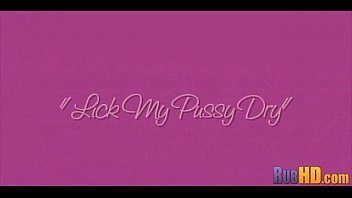 Preview 1 of Sunny Leone Hot Sexy Porne - Hot Massage 0597