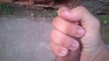 Preview 1 of Cal 18love - punheta rapida pra testar no xvideos