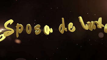 Preview 1 of Girls In Eggs - Esposa de Luxo pega Uber,  rebola sua Raba e geme no boquete.