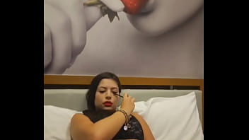 Preview 3 of Candy Samplse - Cadeira er&oacute_tica,  hidromassagem,  plug anal ,  gozando- Pamela Pantera