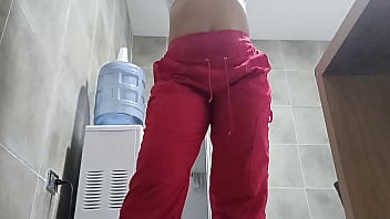 Preview 1 of Big Beautyfull Tits - ENfermera grabada a sin darse cuenta por camara