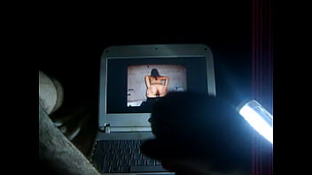 Preview 1 of Ebony Titjob Cum - paja para redbuss.AVI