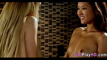 Preview 1 of Hidden Esxort - Lesbians in heat 0755