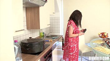 Preview 3 of Jordi El Nino Mom Gangbang - Busty german BBW fucks a hard cock