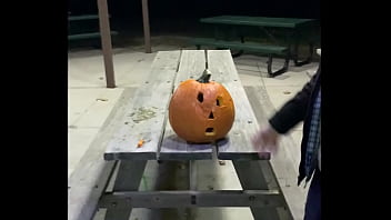 Preview 2 of Salon On Cachette Porno - Pretty Pumpkin Gets Pounded