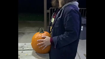 Preview 3 of Salon On Cachette Porno - Pretty Pumpkin Gets Pounded
