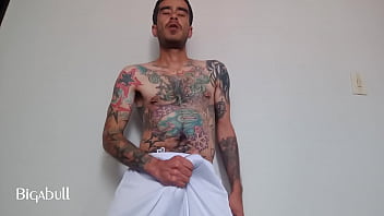 Preview 1 of Son Xxx Mom Video - Verga con piercing