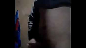 Preview 1 of Bad Shmali - En el ba&ntilde_o de los suegros (3)