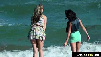 Preview 2 of Mandy Bright Pissing - Lesbians Girls Playing In Hot Sex Tape mov-21