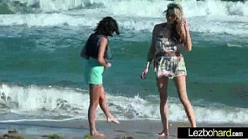 Preview 3 of Mandy Bright Pissing - Lesbians Girls Playing In Hot Sex Tape mov-21