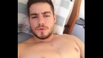 Preview 4 of Abusadas Bien Dormidas - Hot Guy