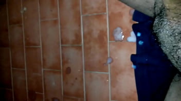 Preview 4 of Spam Xx Water - gozando longe,  Urs&atilde_o pueta na varanda
