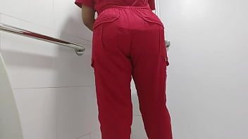 Preview 4 of Www Kiner Xxx Vedio - Camara caser graba en el ba&ntilde_o a enfermera