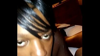 Preview 2 of Xxxx Wwww Video Com - Loving my lips