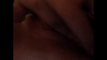 Preview 2 of Miranda Cosgrove Hot Nude Porno - Playing with my big lips.