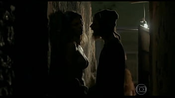 Preview 2 of Miya Malcova S First Porn Video - Quem n&atilde_o queria mamar nos seios de Grazi Massafera?