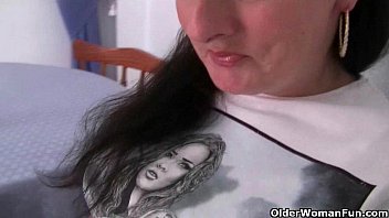 Preview 3 of Naziria - Can I touch your pussy?