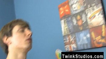Preview 1 of Xxxyidio - Emo twinks fuck ass movies Nathan Stratus ordered a gigantic package