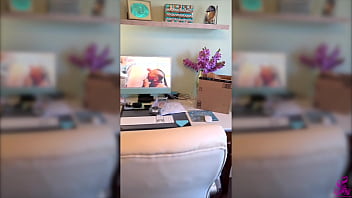 Preview 1 of Broth And Sister Xxxx Video - Guido&#039_s Goodies