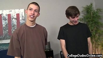 Preview 1 of Maly Cum - Gay asian eat cum Marco likes what Zaden&#039_s doing with him and gets