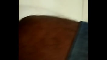 Preview 1 of Nur Fsse - filmando por baixo do vestido da novinha. saj