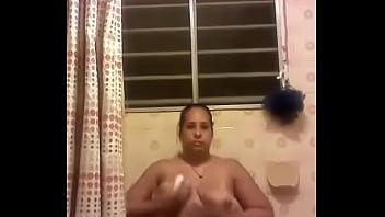 Preview 4 of Old Bbw Young Boy - otra vez en la ducha