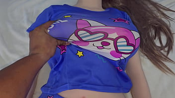 Preview 4 of Nani Lesbian - Las Grandes Tetas De mi Hermosa Hijastra son m&iacute_as Cuando Estamos Solos en Casa