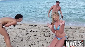 Preview 2 of Ex Fmle Ta Sie - Mofos - Two perfect beach babes have some fun