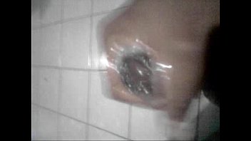 Preview 4 of Small Amateur Erito - &iquest_Quien quiere leche?