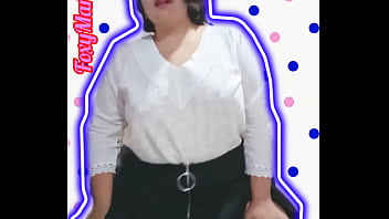 Preview 1 of Sunny Leones Sexy - Muevo el culo como una perra