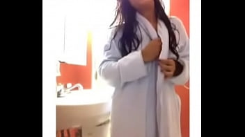 Preview 1 of Tzoo Porno - Kiara sexy dance