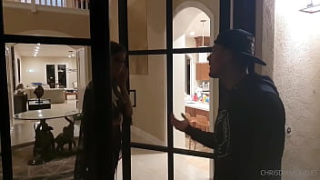 Preview 1 of Pakistani Www Xx - Night visit to the mansion and I fuck Marika Milani hard