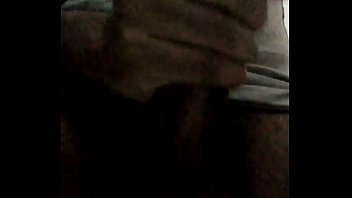 Preview 2 of Malif Teen - novinho de bh gozando muito
