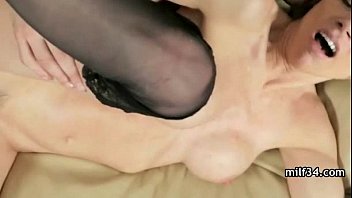 Preview 3 of Paron Hod Pakistane - Hot Nasty MILF Cougar Riding Young Guy