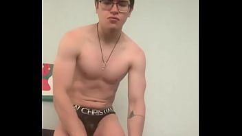 Preview 1 of Anal Harness - Alex Gonz enjoying my self