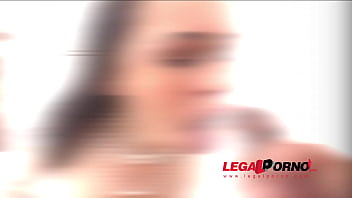 Preview 4 of Gruop Sex Cina - Luna Eclipse first anal RS143