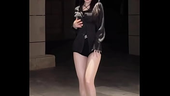 Preview 1 of Blackmail And Forced Mom - 验证视频