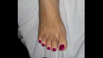 Preview 2 of Sunny Leone And Liolmesyy - Asian pedicure toes get cumshot.
