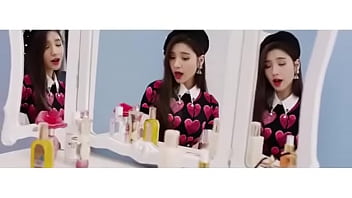 Preview 3 of Afganistan Porno Xxx - [MV]  (LOONA/HeeJin) &quot_ViViD&quot_
