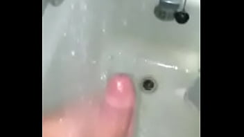 Preview 3 of Desi Indian Sex Move - IMG 0411.MOV