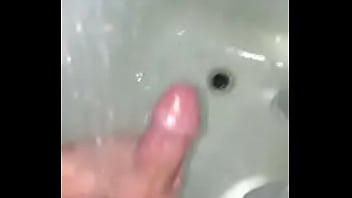 Preview 4 of Desi Indian Sex Move - IMG 0411.MOV