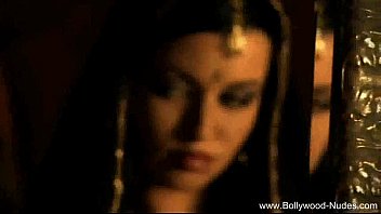 Preview 1 of Black Mom Romantic Fuck - Bollywood Beauty Loves To Dance